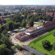 Przedzamcze Zamku Malbork: Przebudowa zabytkowych budynków gospodarczych&#8230;