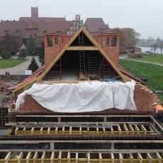 Przedzamcze Zamku Malbork: Przebudowa zabytkowych budynków gospodarczych&#8230;