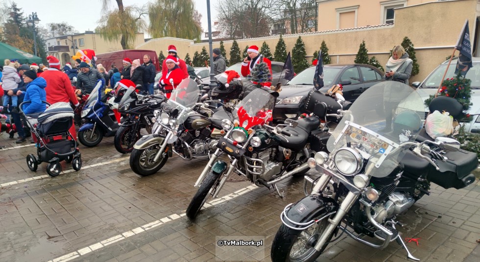 Malbork. Mikołaje na Motocyklach odwiedziły grzeczne dzieci - 04.12.2022 wideo i foto