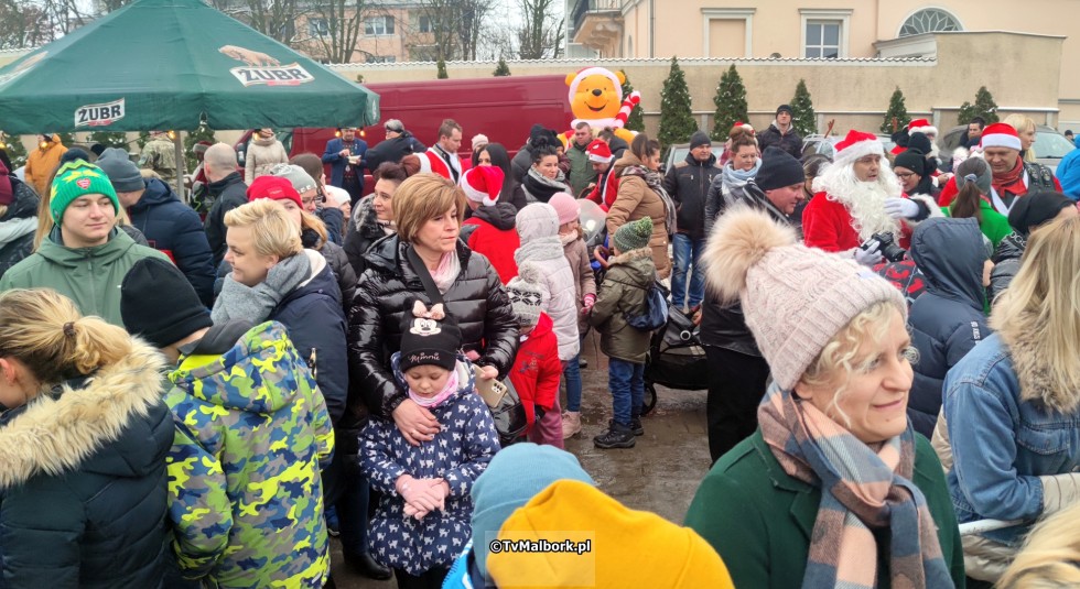 Malbork. Mikołaje na Motocyklach odwiedziły grzeczne dzieci - 04.12.2022 wideo i foto