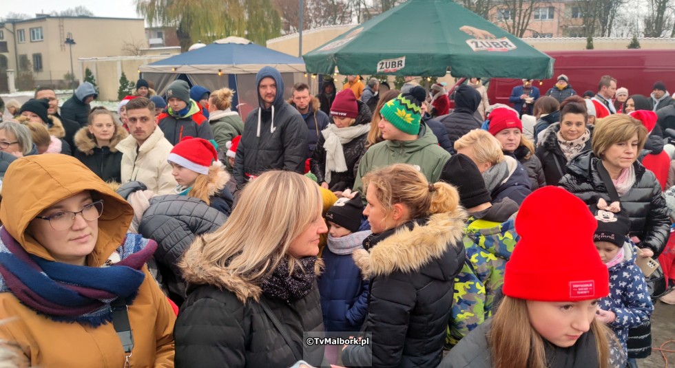 Malbork. Mikołaje na Motocyklach odwiedziły grzeczne dzieci - 04.12.2022 wideo i foto