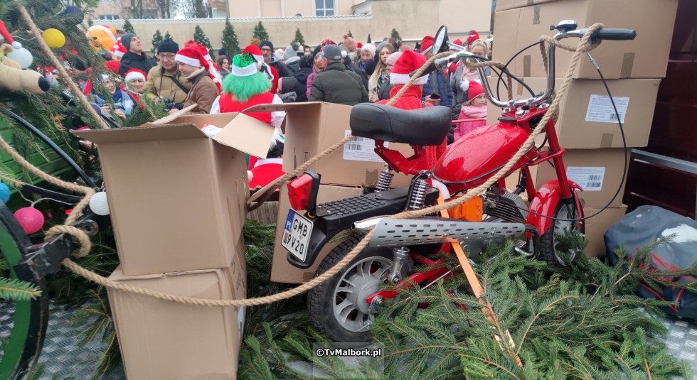 Malbork. Mikołaje na Motocyklach odwiedziły grzeczne dzieci - 04.12.2022 wideo i foto