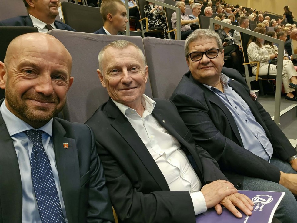 Pomorskie bliżej metropolii. 61. samorządów zdecydowało o przekształceniu OMGGS w Związek Metropolitalny
