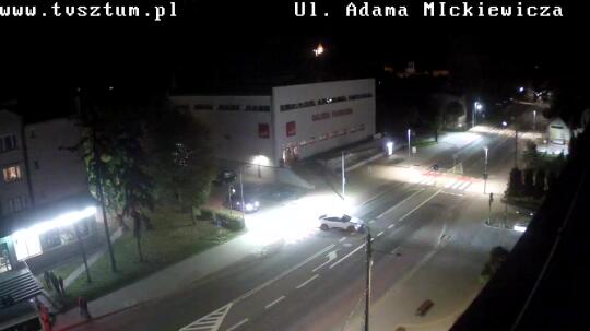 Podgląd: Sztum, ul. Adama Mickiewicza. Widok z Urzędu Miasta i Gminy w Sztumie - kamera pogodowa na żywo